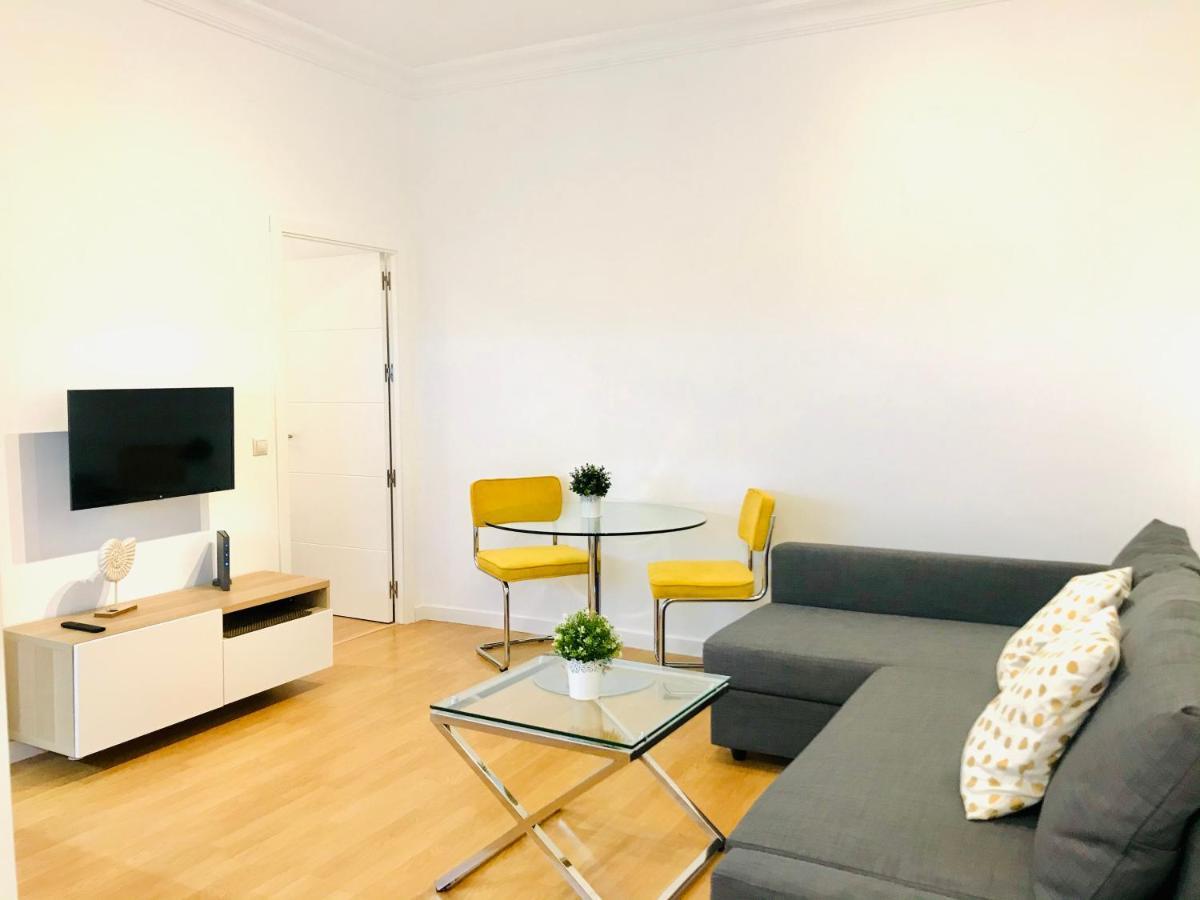 Gleaming & Well Located In Center Appartement *